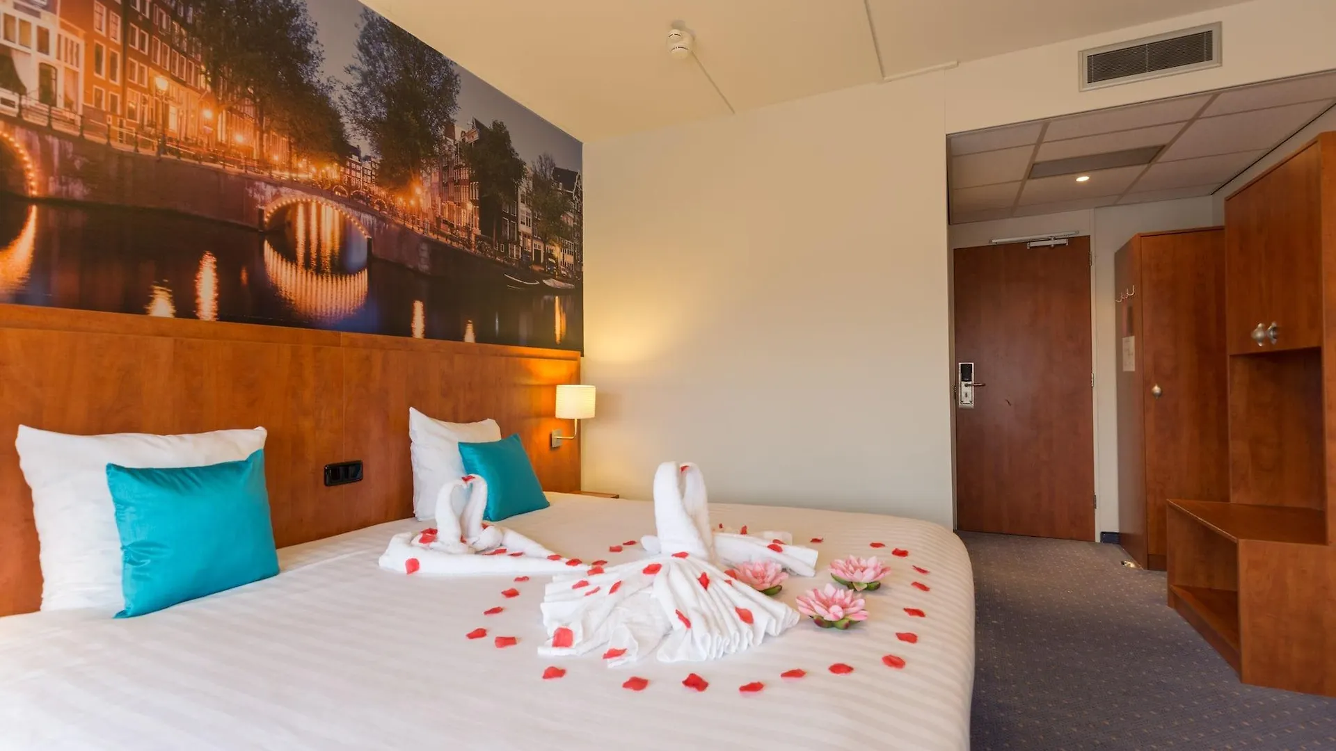 *** Hotel New West Inn Amsterdam Netherlands